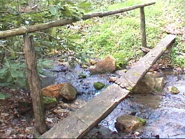 {Footbridge}